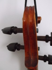 Delipped ¾ violin top off repairs 30