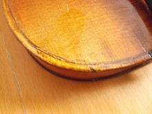 Delipped ¾ violin top off repairs 38